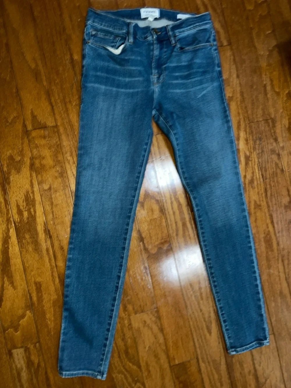 FRAME Le Skinny de Jeanne